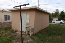 1 Bathrooms, House for Sale in May Pen