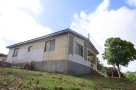 2 Bedrooms 1 Bathrooms, House for Sale in Junction