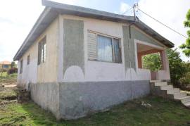 2 Bedrooms 1 Bathrooms, House for Sale in Junction