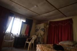 2 Bedrooms 1 Bathrooms, House for Sale in Junction