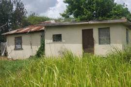 3 Bedrooms 1 Bathrooms, House for Sale in Four Paths