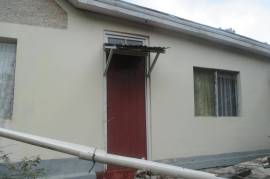 2 Bedrooms 1 Bathrooms, House for Sale in Mile Gully