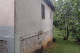 2 Bedrooms 1 Bathrooms, House for Sale in Mile Gully