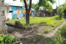 2 Bedrooms 1 Bathrooms, House for Sale in Kingston 11