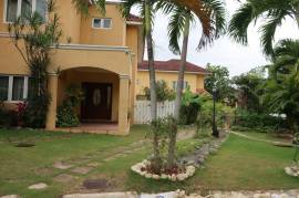 5 Bedrooms 7 Bathrooms, House for Rent in Kingston 6