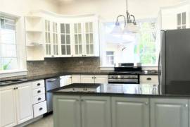 4 Bedrooms 5 Bathrooms, House for Rent in Kingston 9