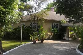 4 Bedrooms 5 Bathrooms, House for Rent in Kingston 9