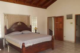 8 Bedrooms 7 Bathrooms, House for Rent in Montego Bay