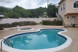 5 Bedrooms 5 Bathrooms, House for Rent in Bluefields