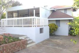 4 Bedrooms 4 Bathrooms, House for Rent in Duncans