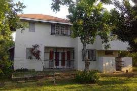 4 Bedrooms 4 Bathrooms, House for Rent in Duncans