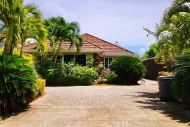 3 Bedrooms 2 Bathrooms, House for Rent in Saint Ann's Bay