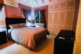 3 Bedrooms 2 Bathrooms, House for Rent in Saint Ann's Bay