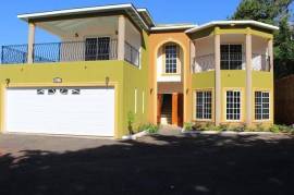 4 Bedrooms 3 Bathrooms, House for Rent in Kingston 19
