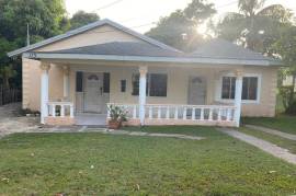 4 Bedrooms 4 Bathrooms, House for Rent in St. Mary Country Club