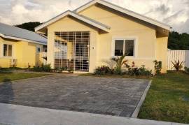 2 Bedrooms 2 Bathrooms, House for Rent in Lucea