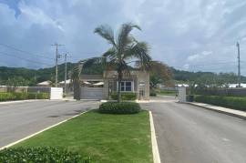 3 Bedrooms 2 Bathrooms, House for Rent in Lucea