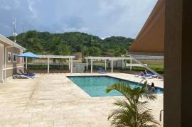 3 Bedrooms 2 Bathrooms, House for Rent in Lucea