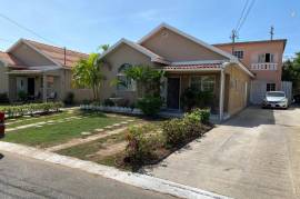 3 Bedrooms 2 Bathrooms, House for Rent in Greater Portmore