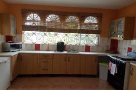 3 Bedrooms 2 Bathrooms, House for Rent in Duncans