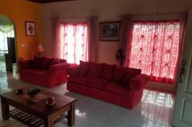 3 Bedrooms 2 Bathrooms, House for Rent in Duncans