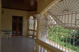 7 Bedrooms 4 Bathrooms, House for Rent in Old Harbour