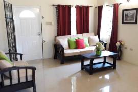 2 Bedrooms 2 Bathrooms, House for Rent in Saint Ann's Bay