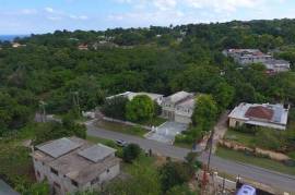 3 Bedrooms 3 Bathrooms, House for Rent in Montego Bay