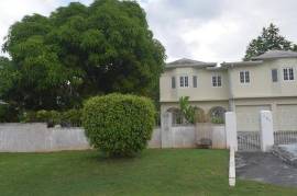 3 Bedrooms 3 Bathrooms, House for Rent in Montego Bay