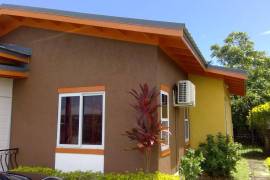 2 Bedrooms 1 Bathrooms, House for Rent in Montego Bay