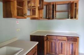 2 Bedrooms 2 Bathrooms, House for Rent in Kingston 6