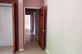 2 Bedrooms 2 Bathrooms, House for Rent in Kingston 6