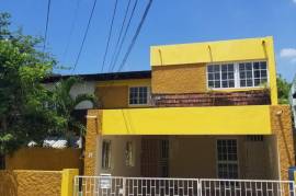 4 Bedrooms 4 Bathrooms, House for Rent in Kingston 19