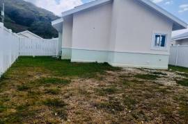 2 Bedrooms 2 Bathrooms, House for Rent in Lucea