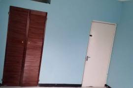 2 Bedrooms 1 Bathrooms, House for Rent in Kingston 6