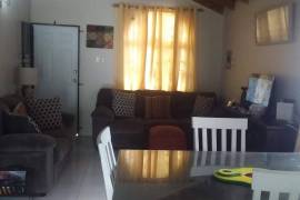 2 Bedrooms 1 Bathrooms, House for Rent in Montego Bay