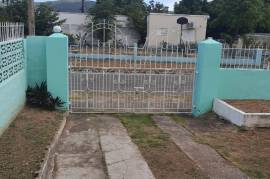 1 Bedrooms 1 Bathrooms, House for Rent in Kingston 6