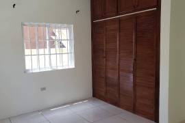 3 Bedrooms 2 Bathrooms, House for Rent in Greater Portmore