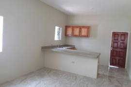 2 Bedrooms 1 Bathrooms, House for Rent in Kingston 20