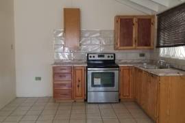 2 Bedrooms 1 Bathrooms, House for Rent in Spanish Town