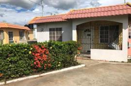 2 Bedrooms 1 Bathrooms, House for Rent in Spanish Town