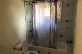 2 Bedrooms 1 Bathrooms, House for Rent in Spanish Town