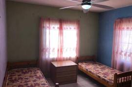 2 Bedrooms 1 Bathrooms, House for Rent in Spanish Town