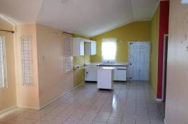 2 Bedrooms 1 Bathrooms, House for Rent in Old Harbour