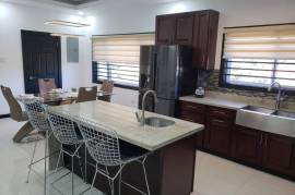3 Bedrooms 4 Bathrooms, Apartment for Sale in Kingston 8