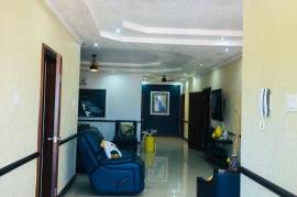 3 Bedrooms 4 Bathrooms, Apartment for Sale in Kingston 6