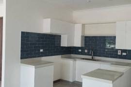 3 Bedrooms 4 Bathrooms, Apartment for Sale in Kingston 5