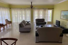 2 Bedrooms 3 Bathrooms, Apartment for Sale in Tower Isle