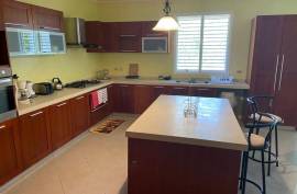 2 Bedrooms 3 Bathrooms, Apartment for Sale in Tower Isle