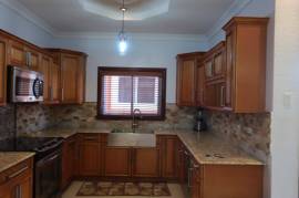 2 Bedrooms 3 Bathrooms, Apartment for Sale in Kingston 6